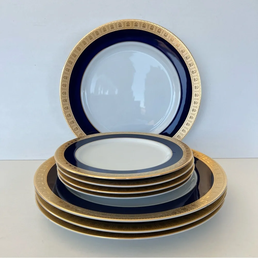 YAMASHIGE Japan 8 Pc Cobalt Blue Gold Encrusted Dinner w Salad Plates Porcelain